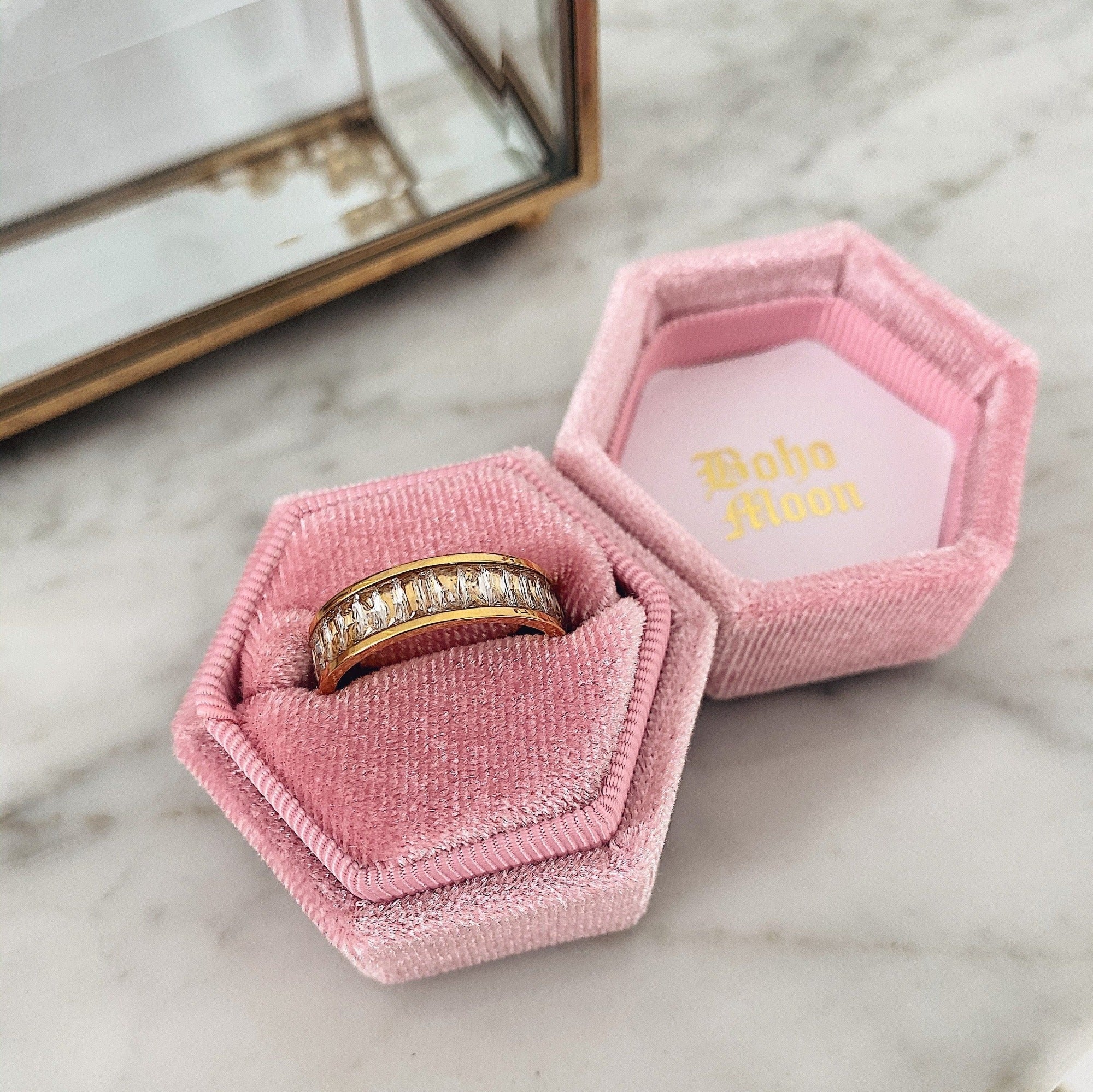 Alexa Ring - Image 24