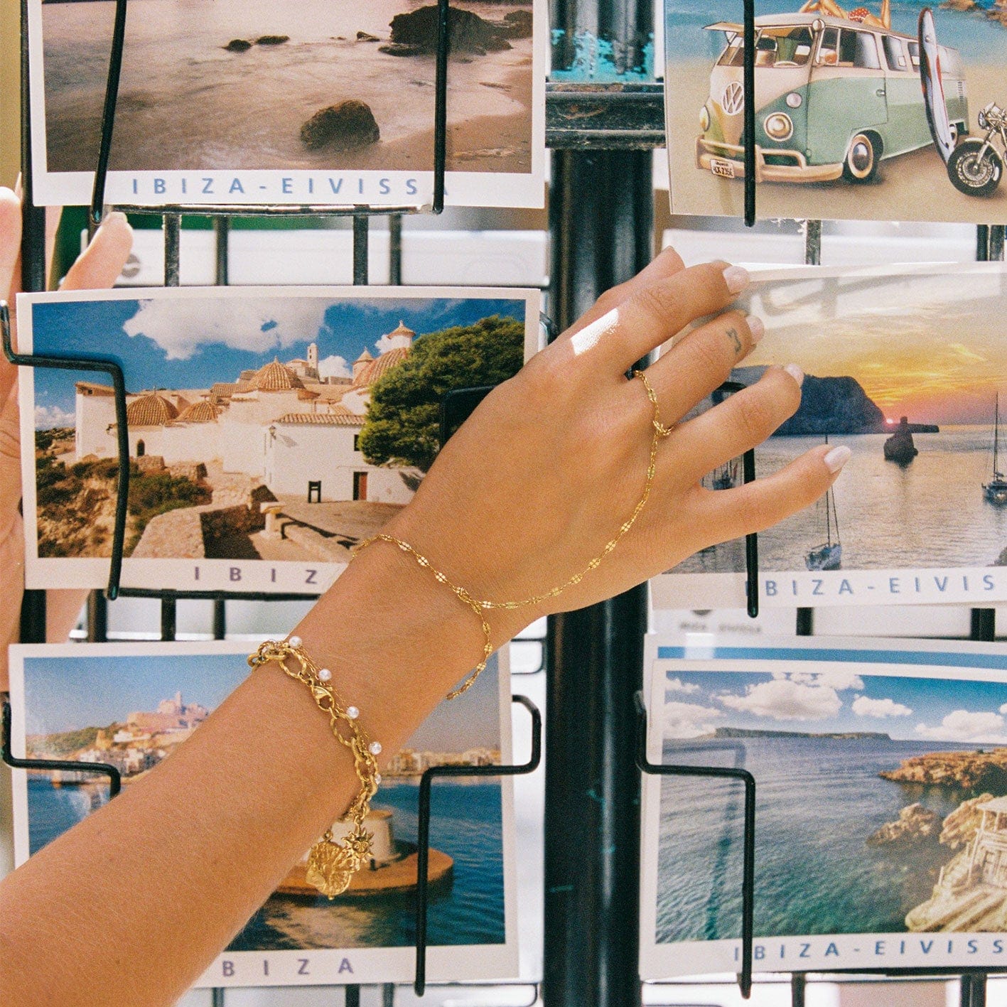 Chevron Hand Chain Bracelet - Image 7