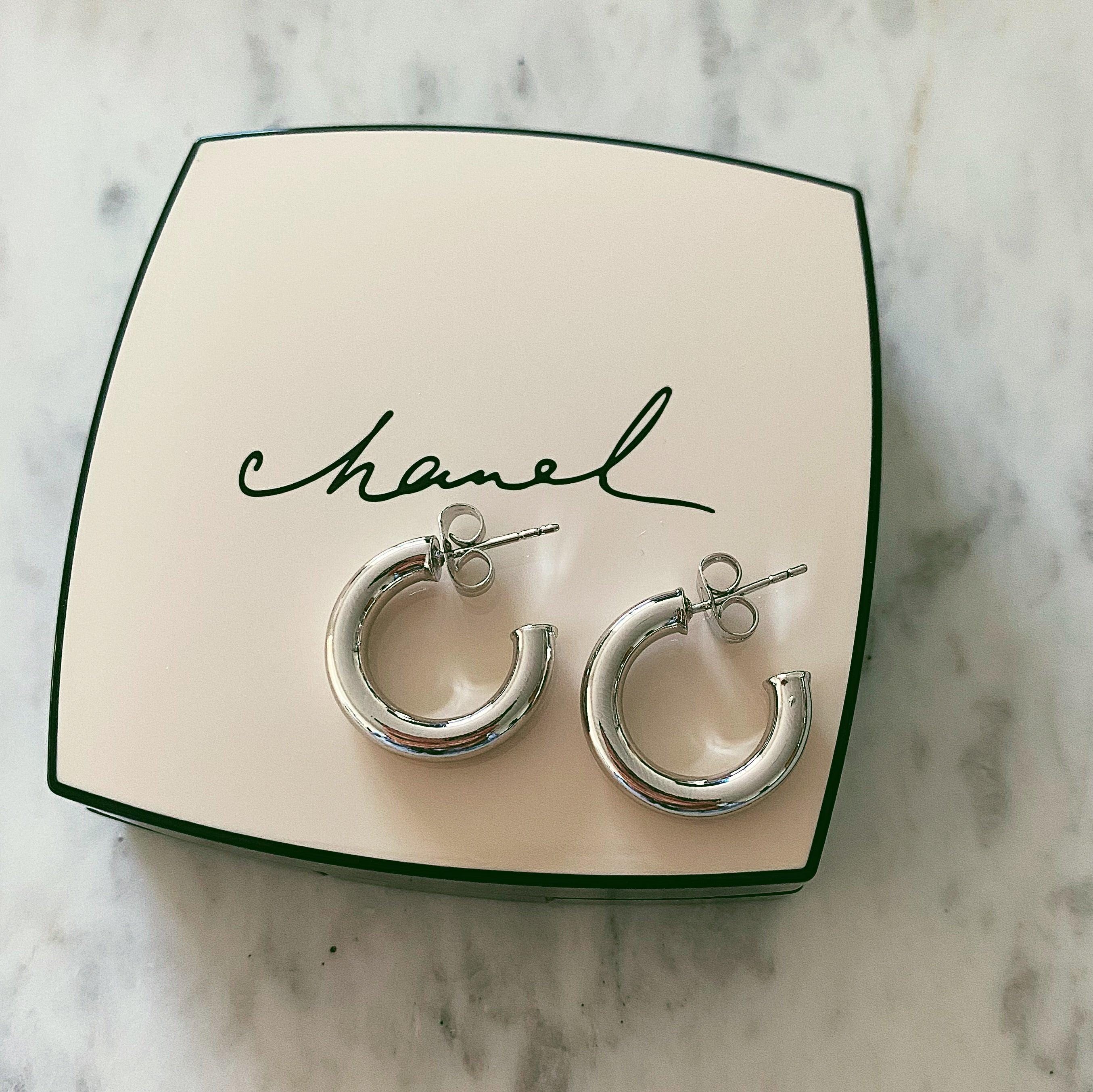 Classic Hoop Earrings - Image 5