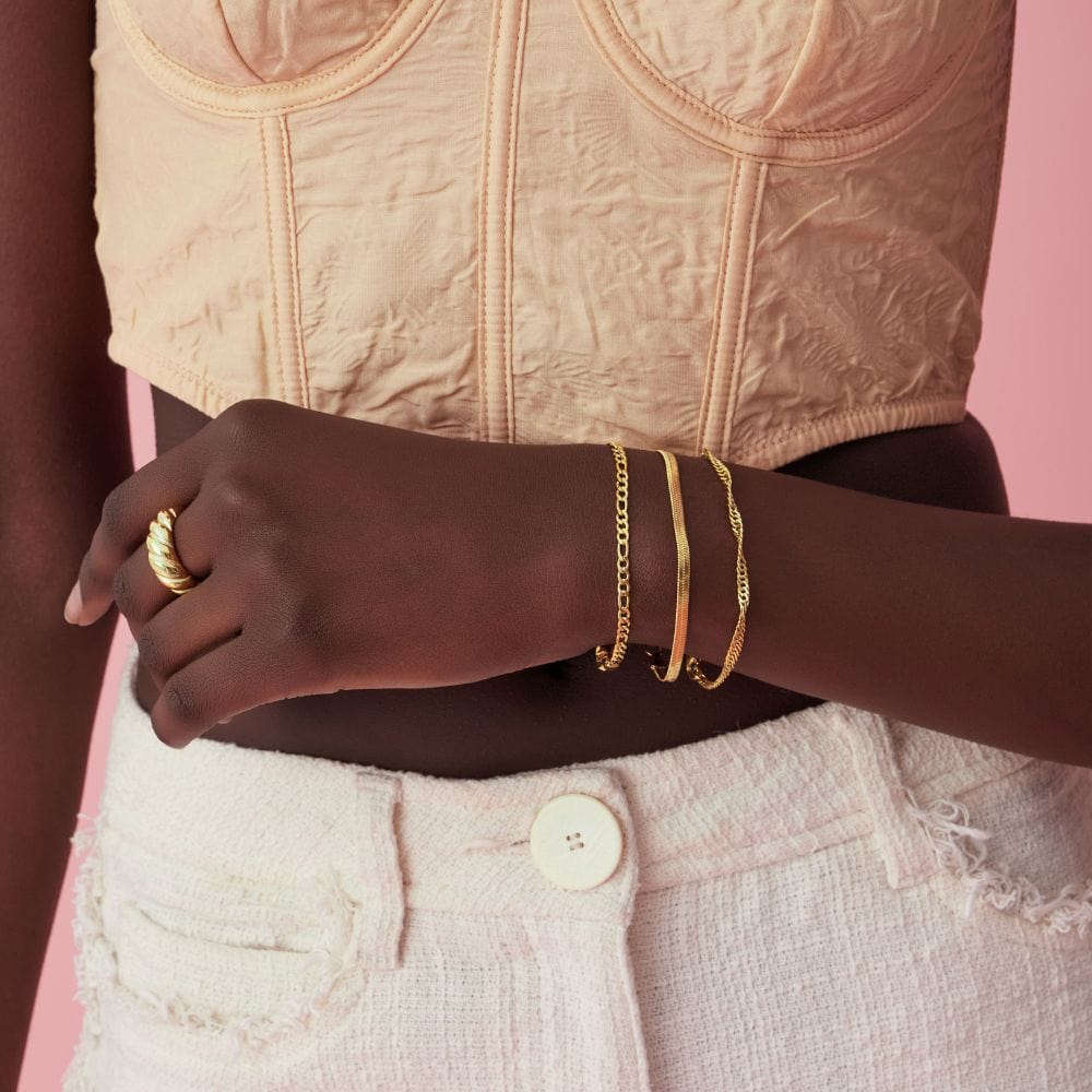 Dainty Figaro Bracelet - Image 8