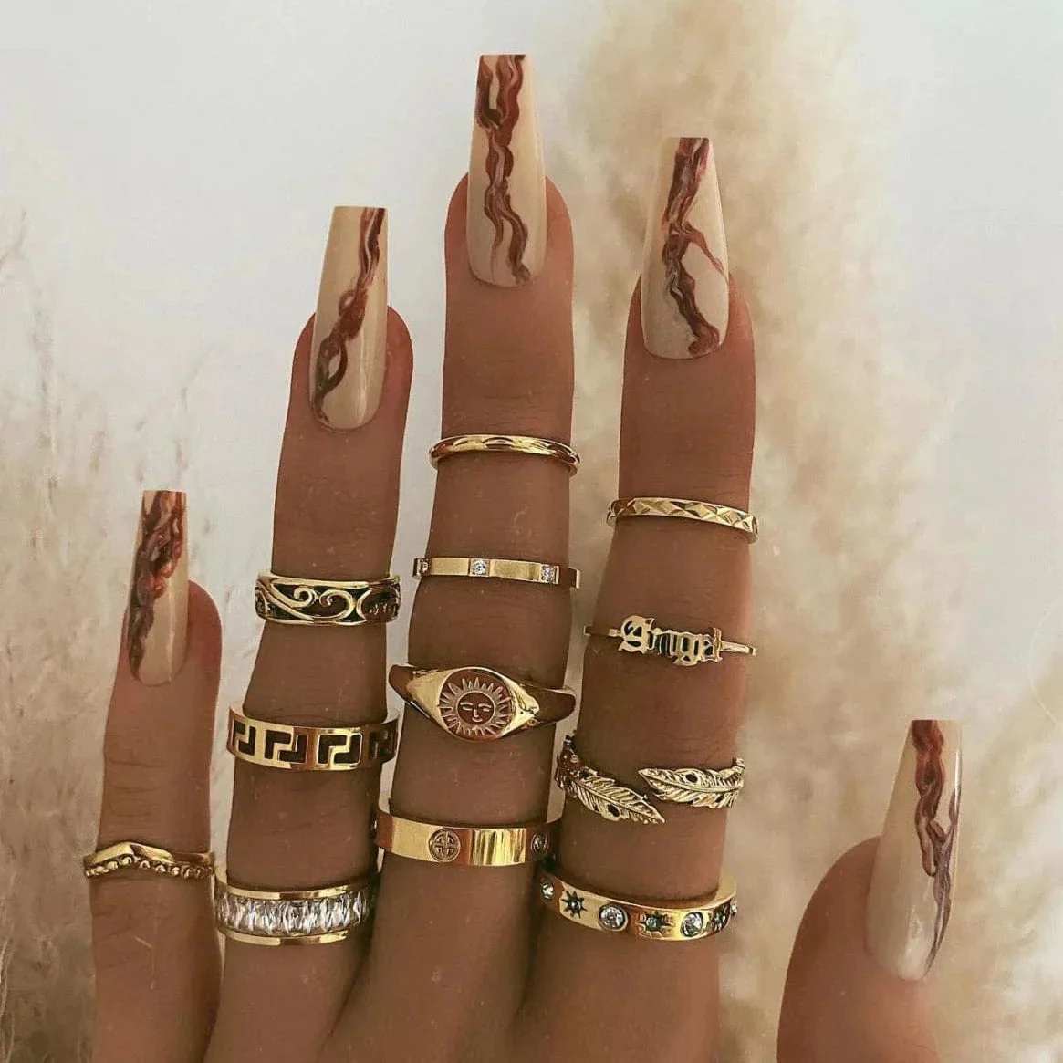 Jude Dainty Band Ring - Image 4