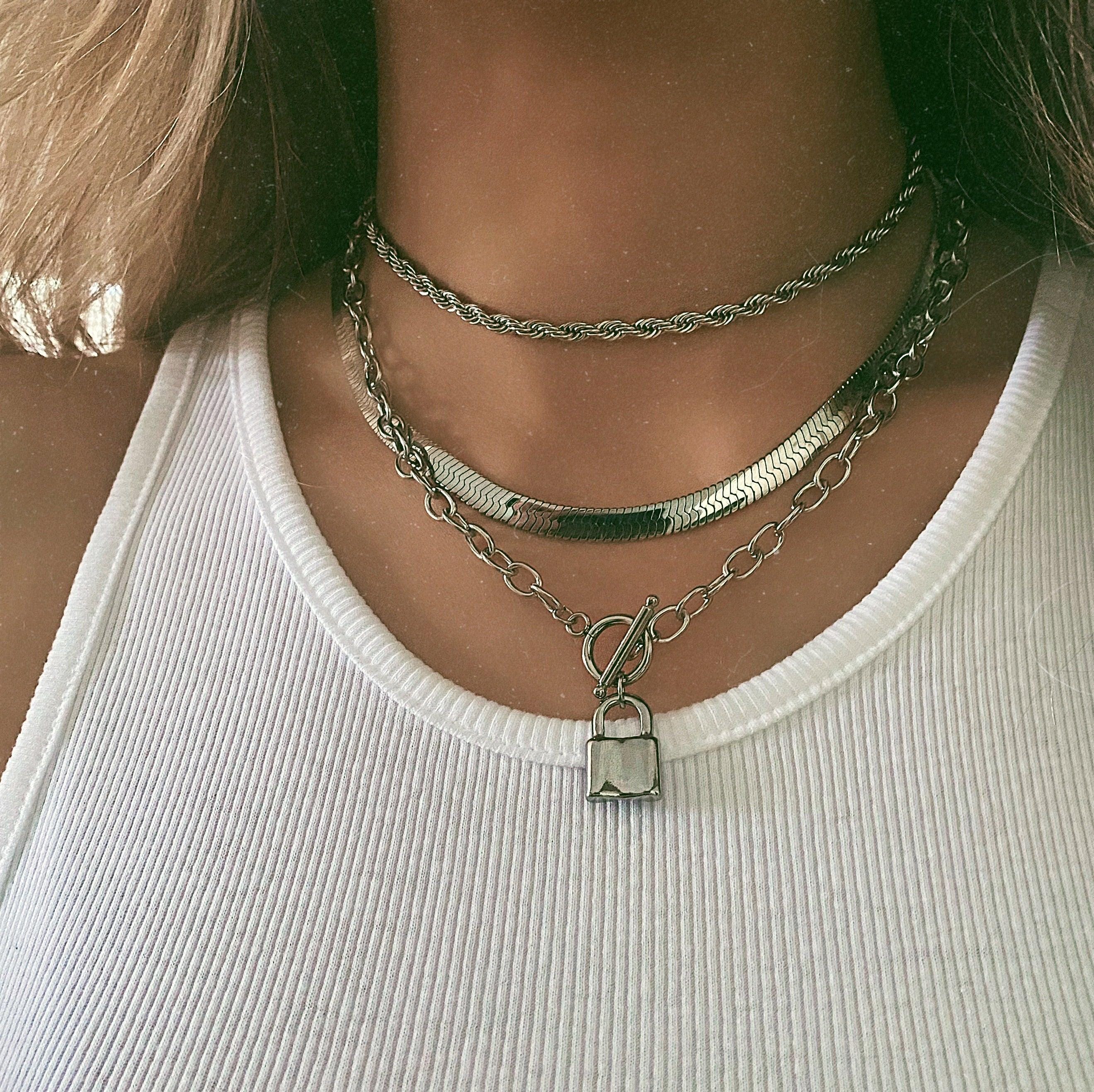Sophie Choker / Necklace - Image 7