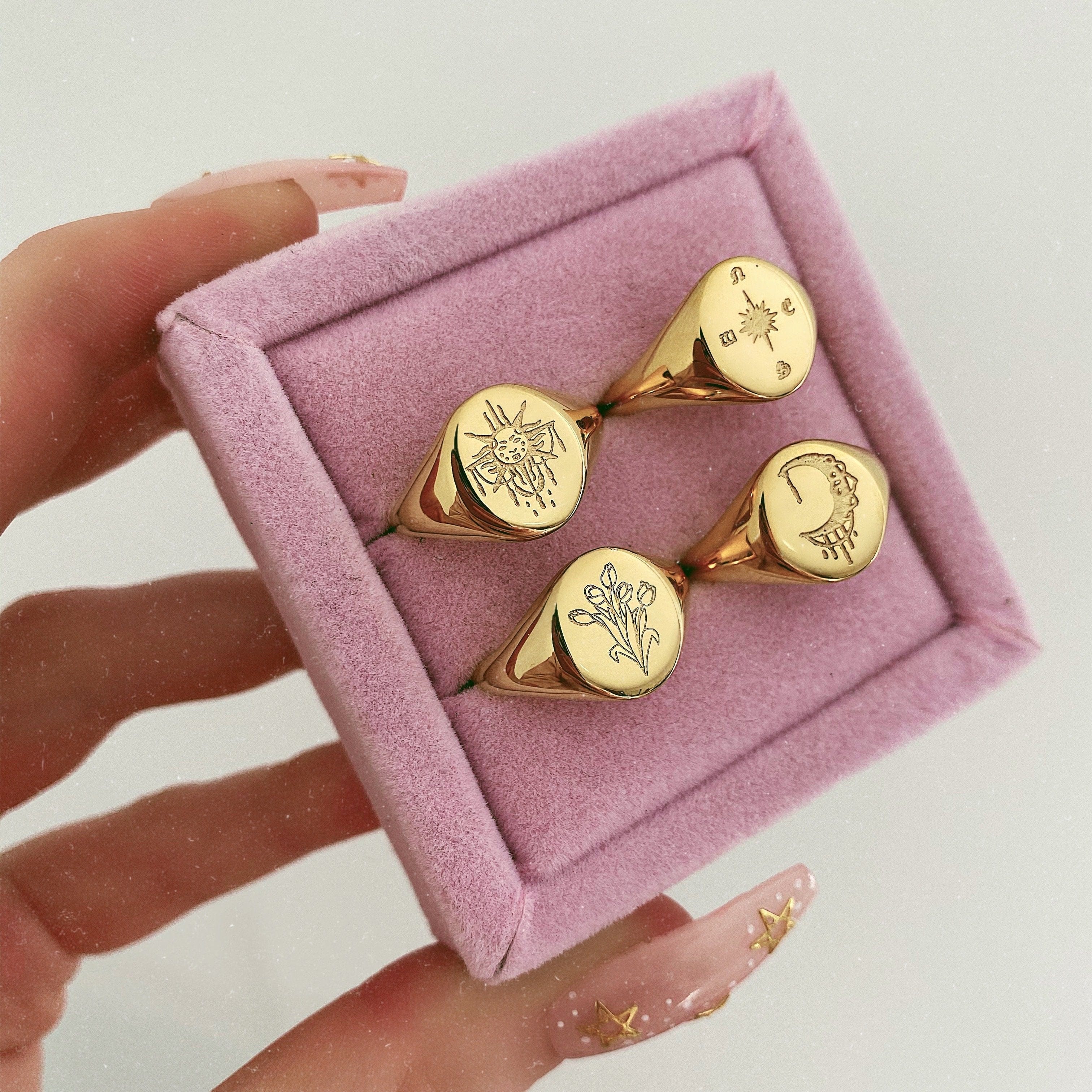 Tulips Signet Ring - Image 4