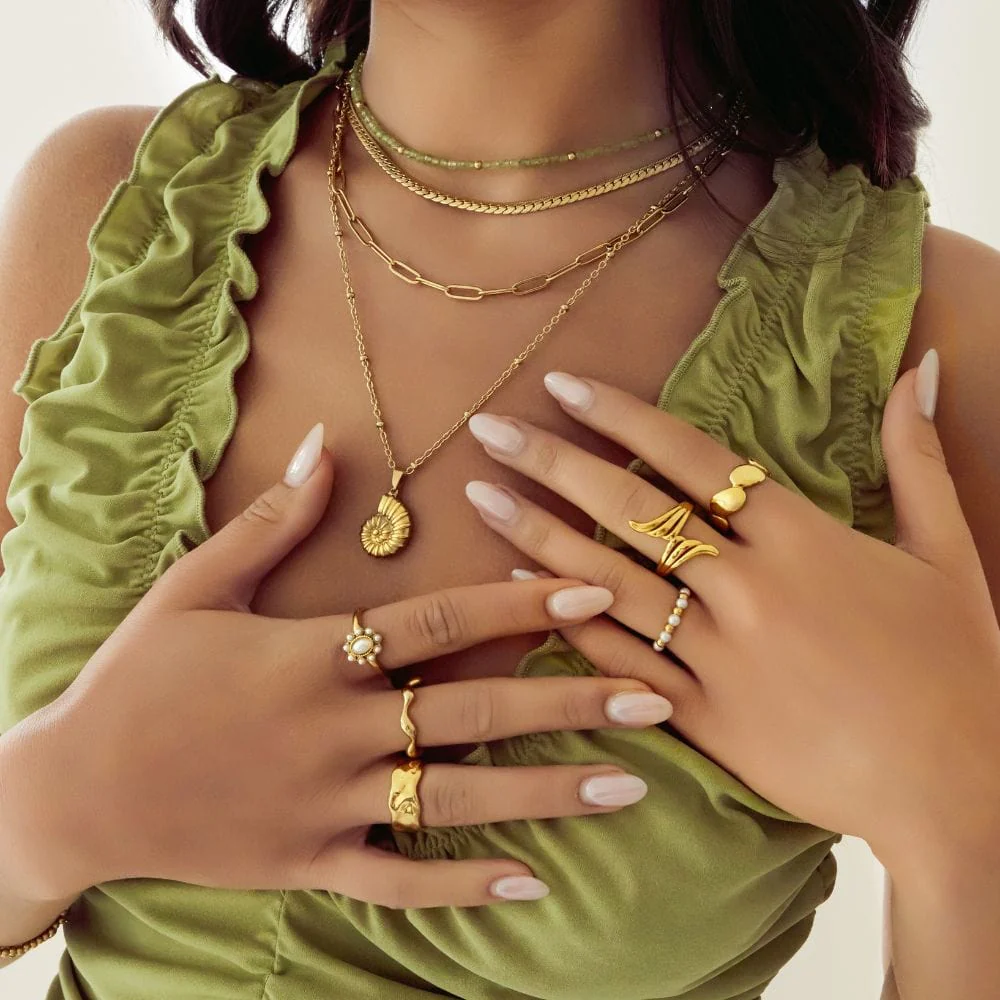 Velvet Ring - Image 18